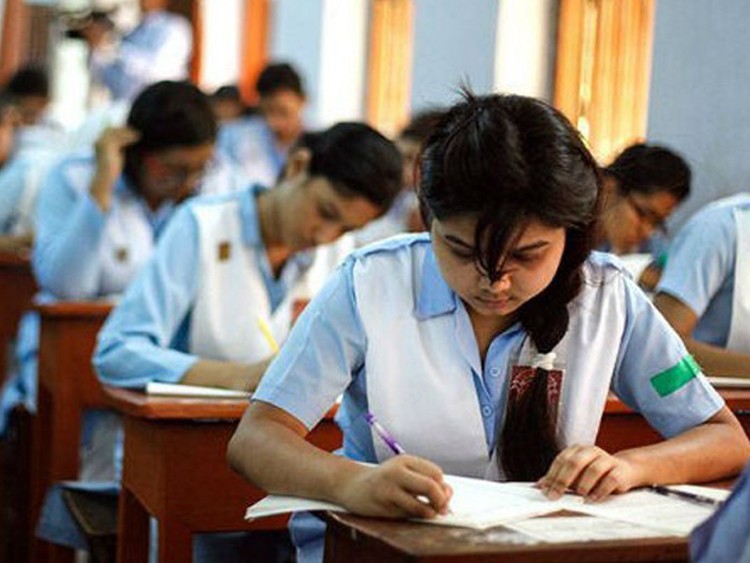 সংক্ষিপ্ত আকারে পরীক্ষা নাকি অটোপাস, সিদ্ধান্ত চলতি সপ্তাহে